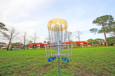 Play and explore! Experience our elegant home, near PGA National Park, where complimentary Sports activities keep everyone engaged. 