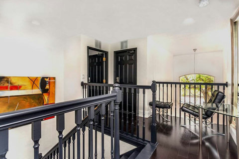 Contemporary Interior Elegance - Experience modern design and chic aesthetics.

