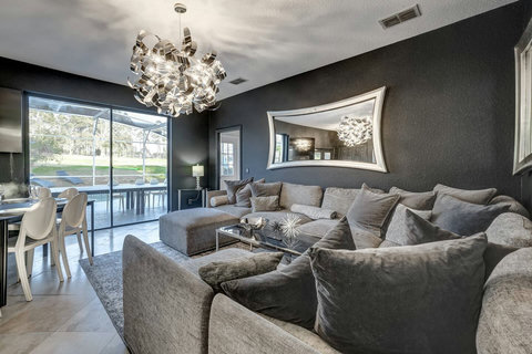 Comfortable and Entertaining living room with open floorplan to socialize with dining room as well. Start with a cocktail and move onto dining in modern social atmosphere catering for your entire family, bachelor/birthday party or corporate retreat. 