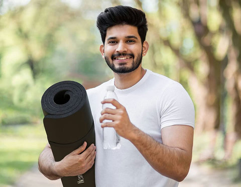 Exercise in Comfort - Enjoy our extra-thick yoga mat for your fitness needs. Discover an abundance of amenities & essentials; let us know 7 days before arrival, and we'll set it up for you.

