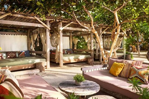 Walk, bike, or enjoy daily FREE round-trip rides to this Beach Club at Collins Park South Beach with some of South Beach's best beachfront dining & bar, or hang out on beach with wonderful full-service beach lounge chairs, and umbrellas rentals. 