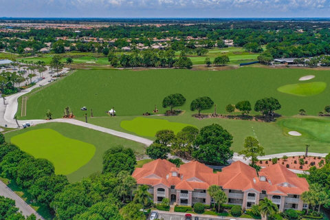 Golfers' paradise! Our villa is nestled next to & overlooking PGA Learning Center, offering free golf on the pitch & put course.
