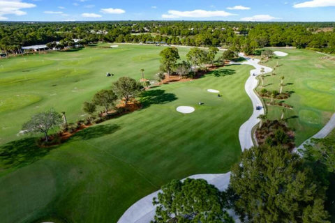 Golfers' paradise! Our villa is nestled next to & overlooking PGA Learning Center, offering free golf on the pitch & put course.
