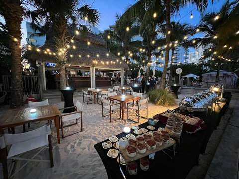 Explore South Beach's attractions- Lincoln Road, Convention Center & Beach at Collins Park Beach - just a short walk, bike, or ride away. Enjoy full-service beach lounge chairs, umbrellas, or indulge in beachfront dining at the exclusive 1BEACH CLUB

