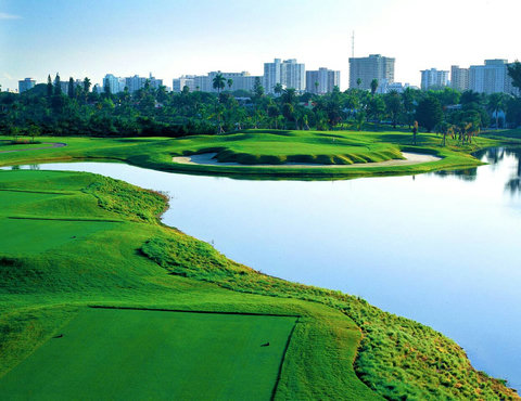 Experience world-class golf at Miami Beach Golf Club, designed by Arthur Hills, home to the renowned Jim McClain Golf Academy. Enjoy a lighted driving range until 8 pm daily, complimentary Pickle Ball Tennis and a short game golf chip-n-put course.
