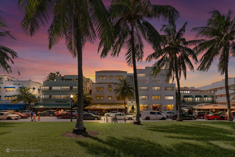 Enchanting Night Scenery - Experience the magic of Lummus Park Beach and Ocean Drive illuminated by night.
