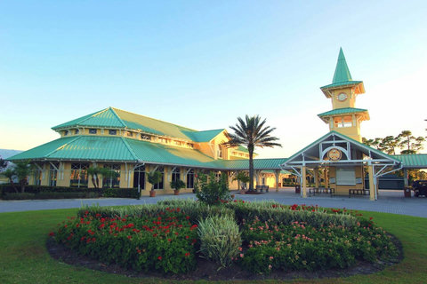 Stay steps away from the Golf Club House, providing you with the ultimate convenience and access to golfing experiences.