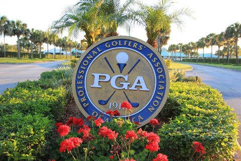 PGA Village is the ultimate golf resort destination with 54 holes of championship golf at PGA Golf Club.