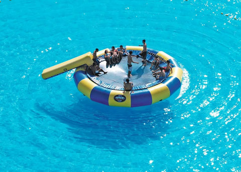 Escape to a tropical Lagoon just 5 miles away/8 minute by car - open to the public! Lagoon Hours 11-17 (bar open later on weekends). General Admission: Dec 21-April 15 ca $25 pp, other times ca $15 pp (prices/dates subject to change without notice).
