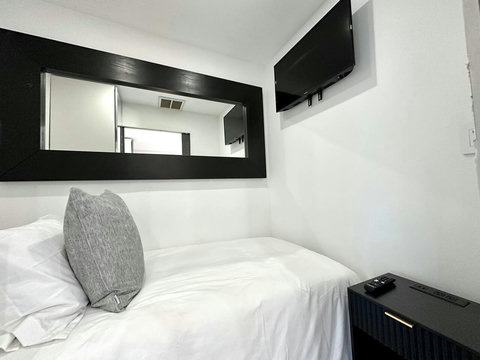 BR #1 Extra Den: 1 Single Bed right off Bedroom #1 with privacy doors, 26 Inch Plasma TV with Cable TV and Closet.