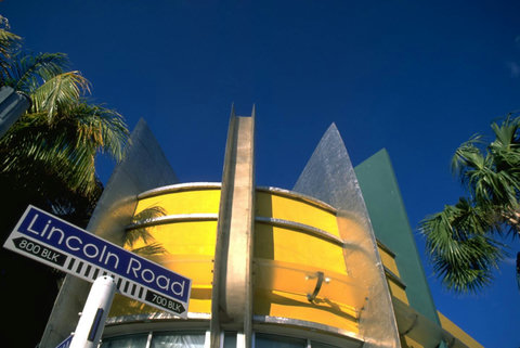 Explore the heartbeat of the city - Lincoln Road's world-class shopping, dining, and people-watching just steps away.