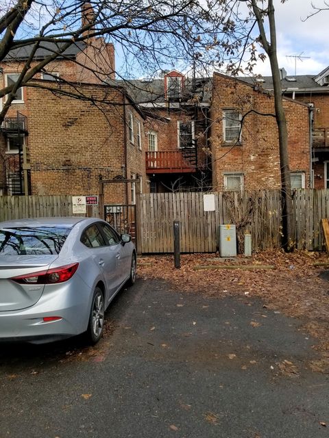 One parking spot reserved in the back, on either side of the grey 88 post (where these cars are parked). You may also park on paid parking meters on Madison Ave. (free after 5 PM and on weekends)