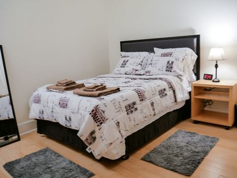 2nd Bedroom with Full Bed