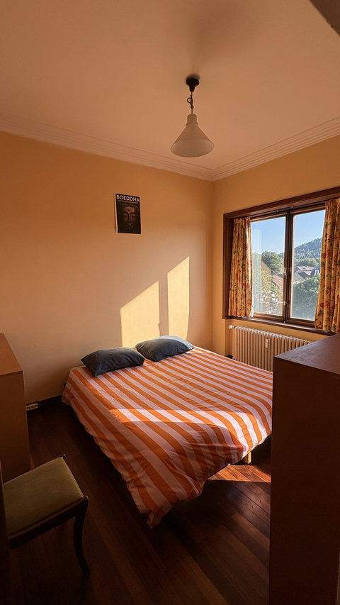 2nd room — add-on (+€20/night).
Message host after booking.