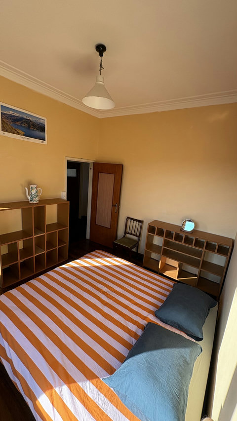 2nd room — add-on (+€20/night).
Message host after booking.