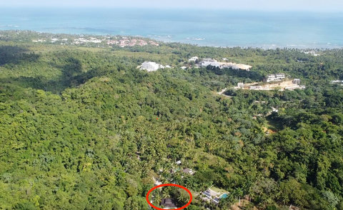A seulement 2 min de la plage en voiture et 15 minutes a pieds au milieux d'un parc de 150 hectares  
