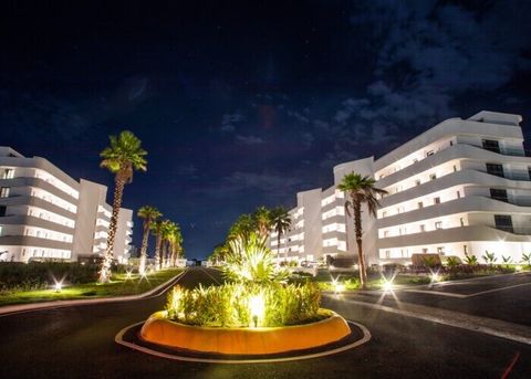 Entrada al condominio.