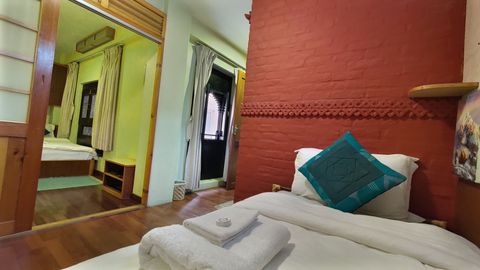 3 twin bed
