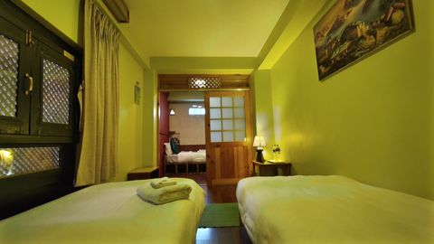 3 twin bed