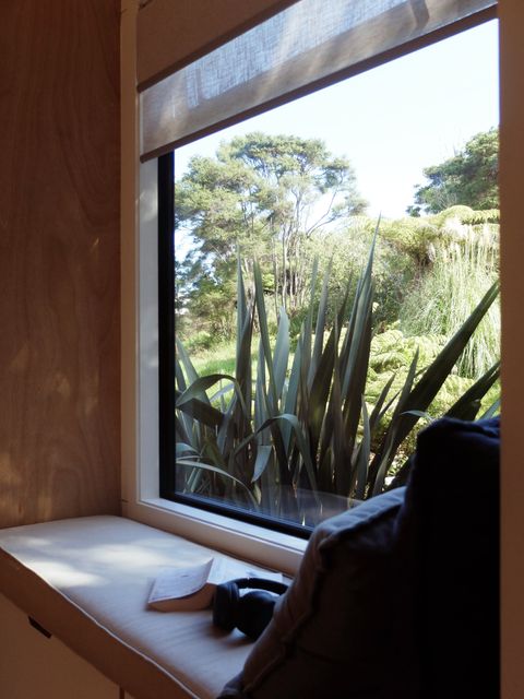 Baywindow with nature view