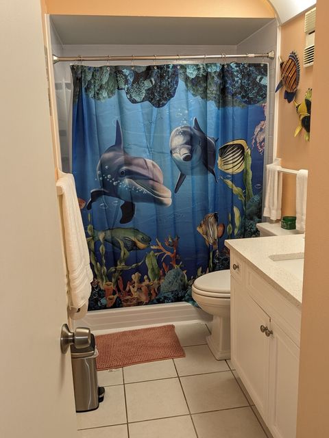 2nd Bathroom