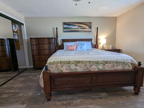 Comfortable King Size Bed