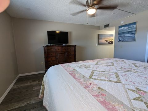 Master Room with Smart TV 