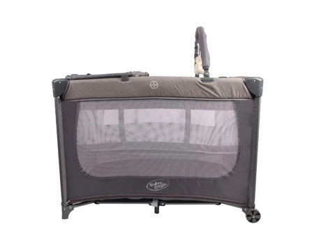 Berço desmontável portátil. 
Recomendado para crianças até 2 anos. Certificado pelo INMETRO.
Peso suportado: 18 kg. Medidas berço aberto : C 98 X L 70 X A 70 CM