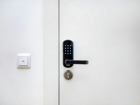 Smart locks (No need to carry keys). You can check-in / check-out at any time.