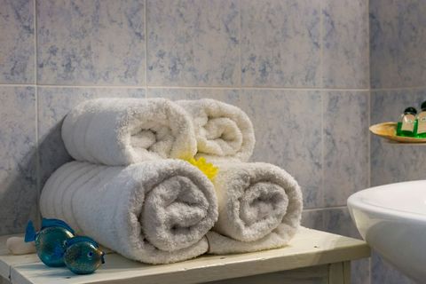 bathroom-2 μπάνιο-2