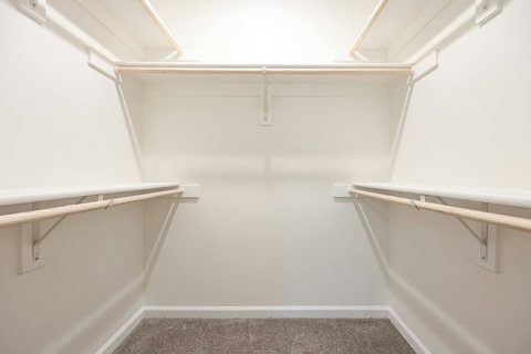 Storage / walkin closet