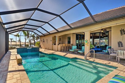 Extra large outdoor space for lots of R&R!