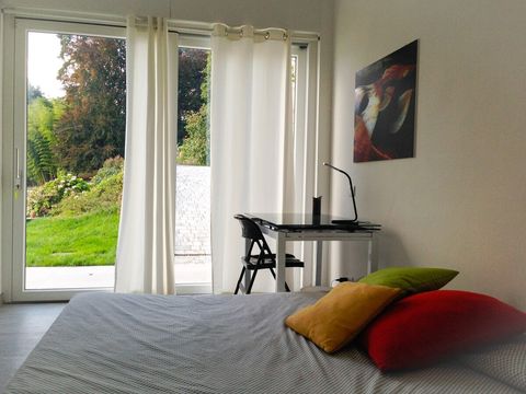 BedRoom with Island view: table. closet and new lattex materass