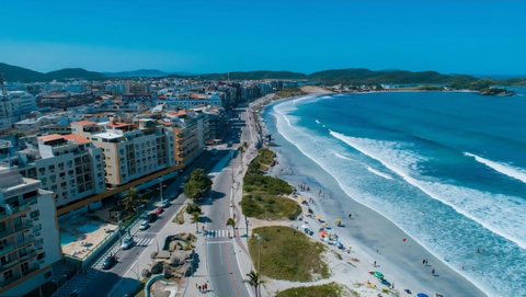 Ocean meets condo 