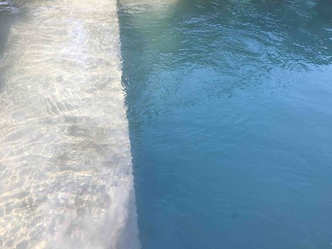 Banquette immergee piscine