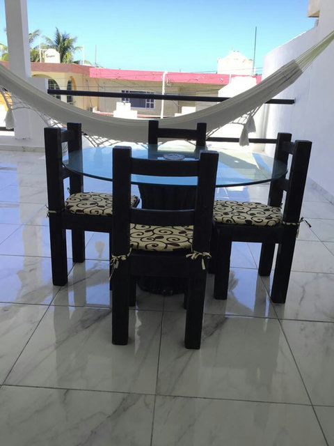 Front Balcony Dining & Lounging