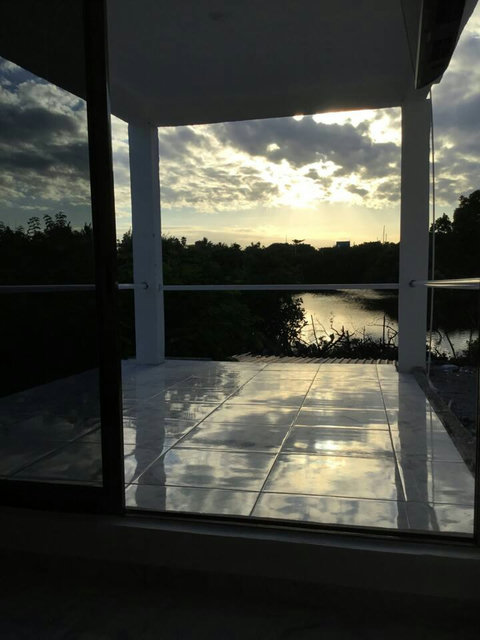 Covered Patios Sunset Lakeview