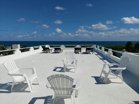 4th Floor Lounging View