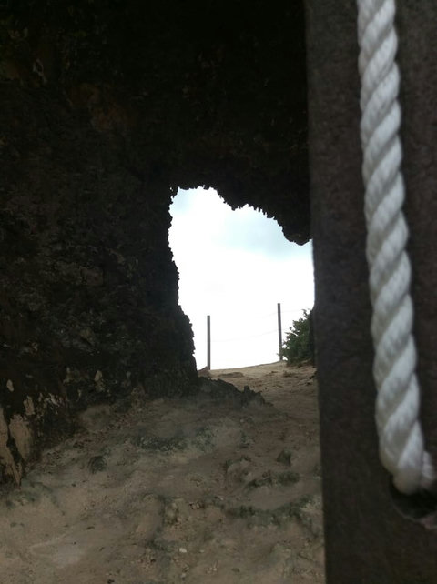 The door - South of the island