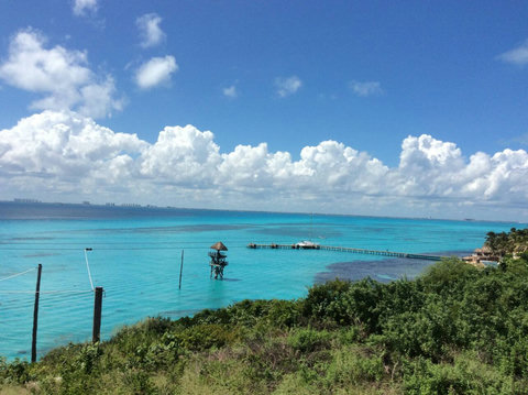 Garrafon, South of the Island, 8 min from THE WHITE HOUSE