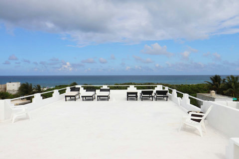 4th Floor Lounging Viewing Deck 24/7 Access Included (located offsite)