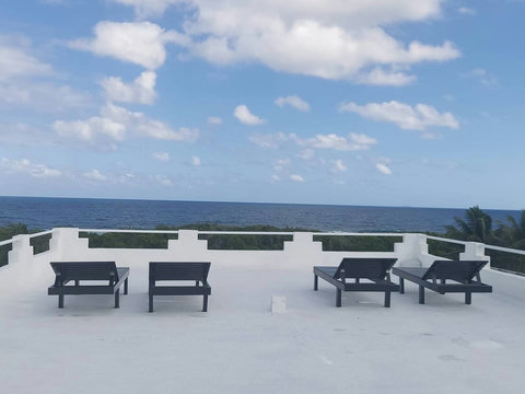 4th Floor Lounging Viewing Deck 24/7 Access Included (located offsite)