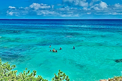 One-Minute Drive to Popular Beach Playa Tato