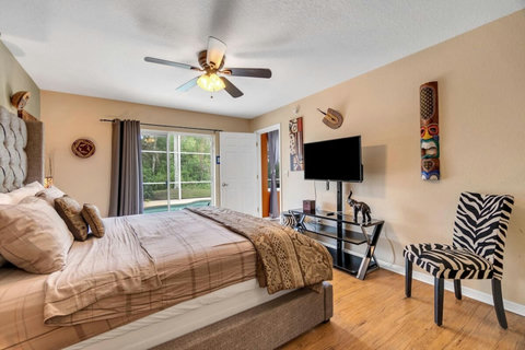 Master bedroom