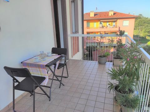 The terrace is big enough to accommodate two or more guests for breakfast or dinner!  It has sunshine in the morning until 5pm.