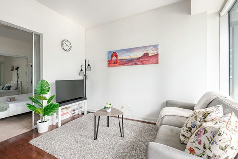 Relax & Stream in Style – 43" TV with Dolby Soundbar - 
Enjoy your favourite shows and movies with immersive sound and ultra-fast 3Gbps internet. Netflix and chill just got an upgrade.