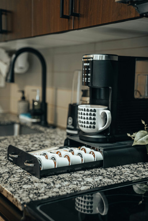 Start your Toronto day right! Our well-equipped kitchen features a coffee maker with pods, creamers & sugar provided
