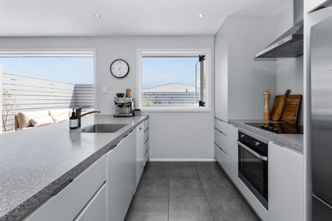 Well equipped kitchen