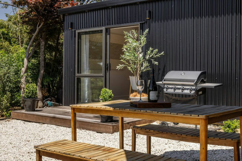 Private BBQ and outdoor dining area