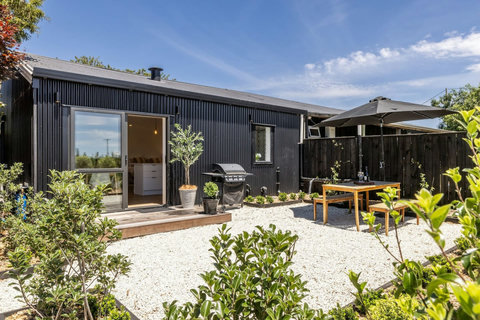 Explore Hawke’s Bay – wineries, beaches, and Te Mata Peak all close by.